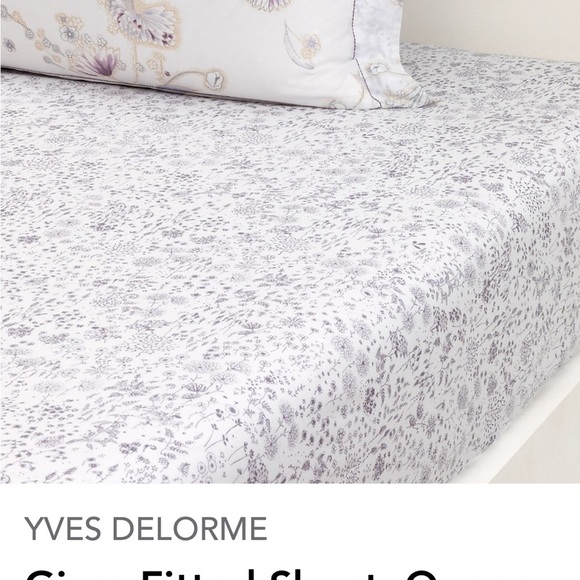 YVES DELORME Givre Fitted Sheet, Queen - Picture 2 of 3
